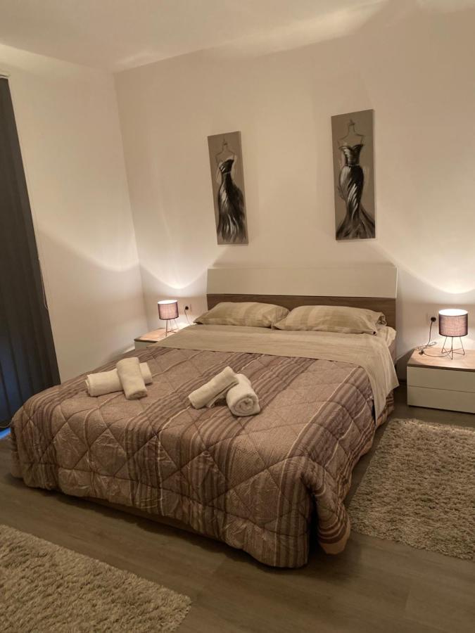 Ivni Apartmani Novigrad  Exterior photo