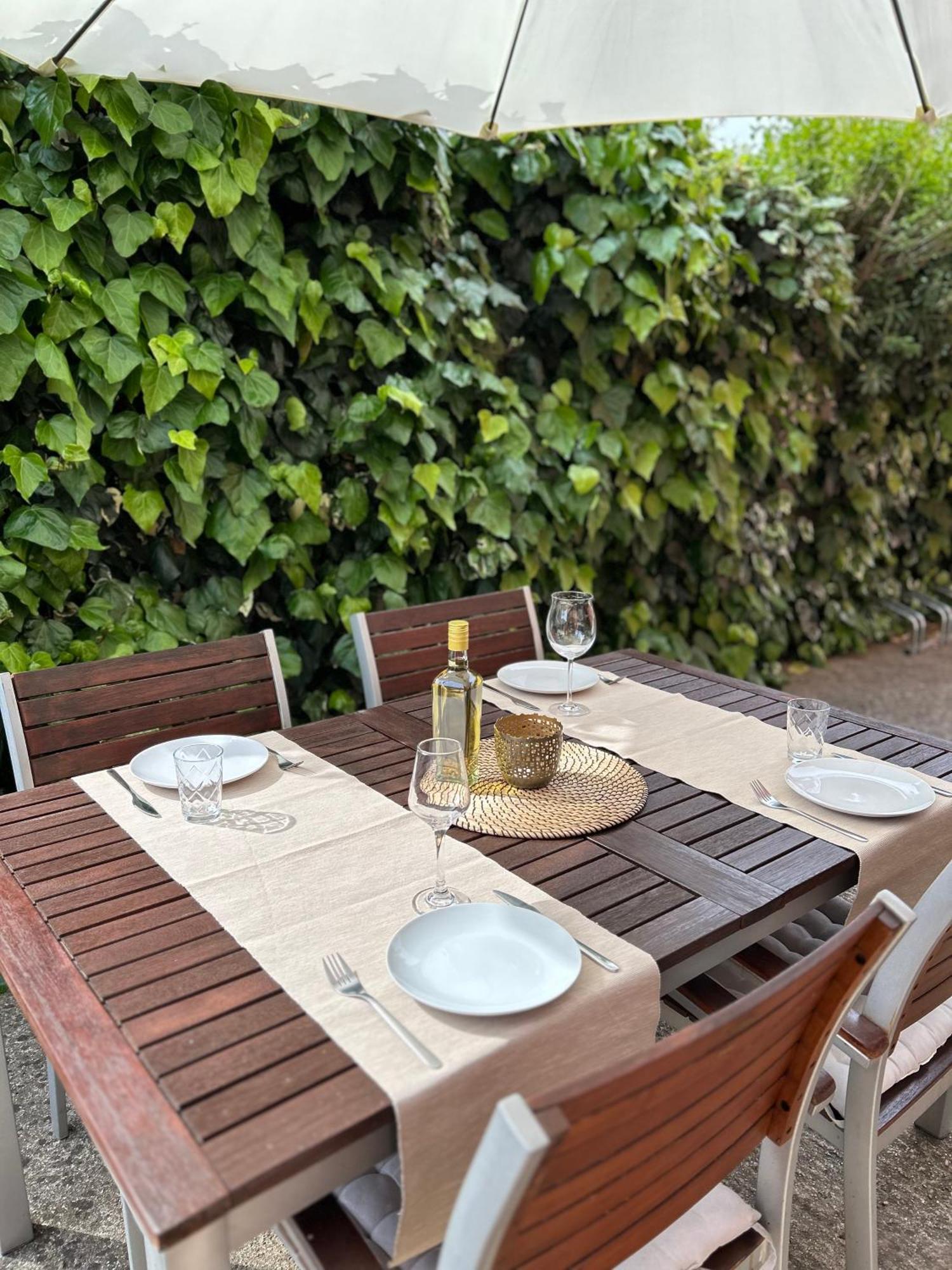 Ivni Apartmani Novigrad  Exterior photo