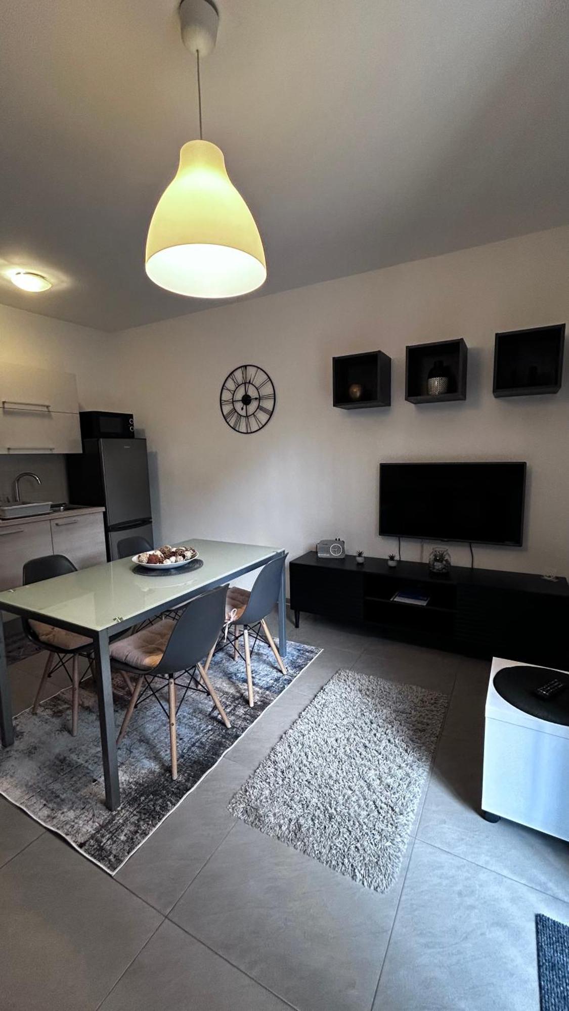 Ivni Apartmani Novigrad  Exterior photo