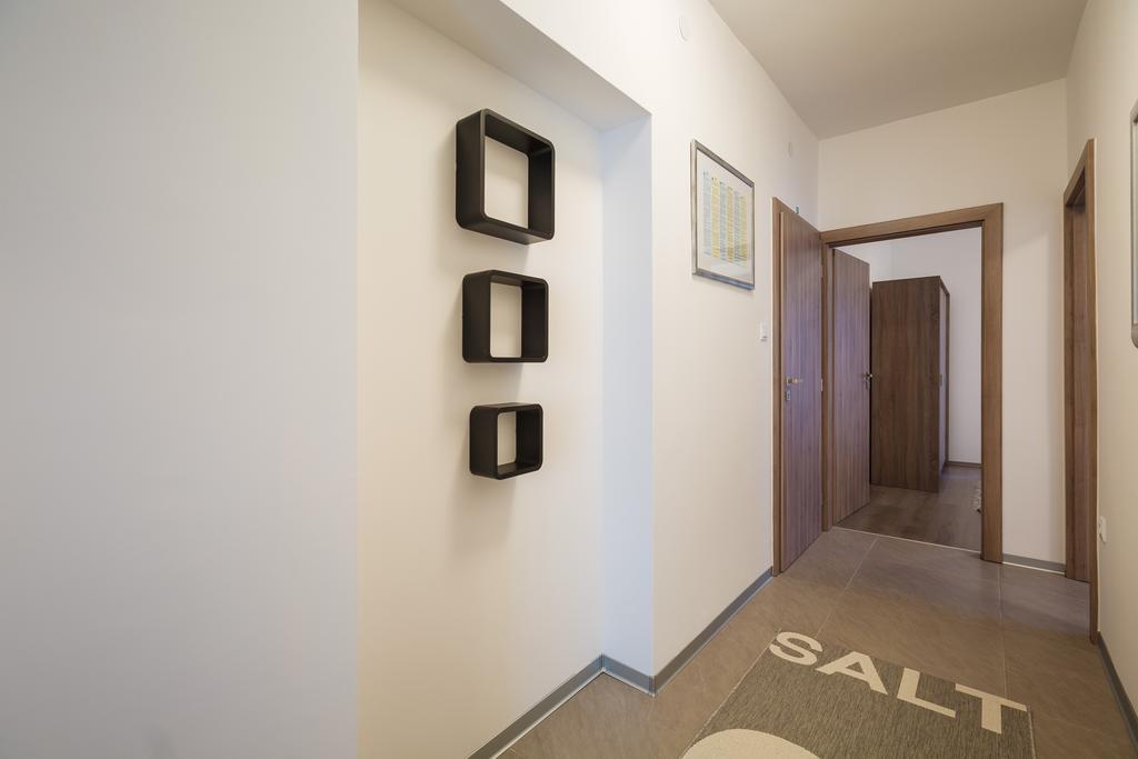 Ivni Apartmani Novigrad  Exterior photo