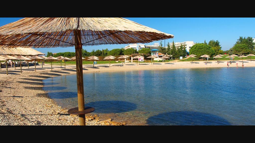 Ivni Apartmani Novigrad  Exterior photo